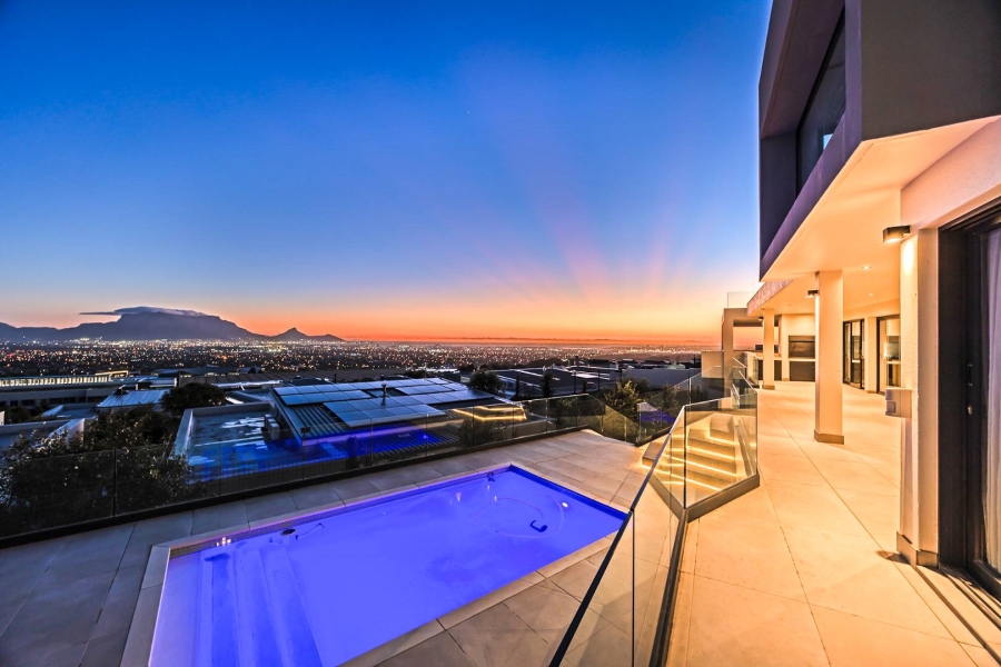 5 Bedroom Property for Sale in Baronetcy Estate Western Cape